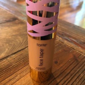 New!  Tarte Face Tape foundation 44H tan honey